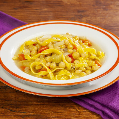 Ciceri e tria: ricetta tradizionale