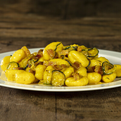 Gnocchi zucchine e zafferano